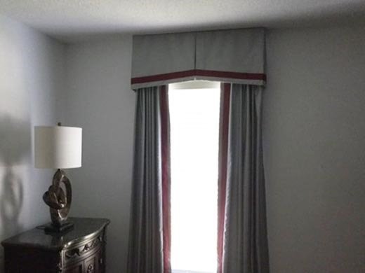 Hunter Douglas Dealer Image